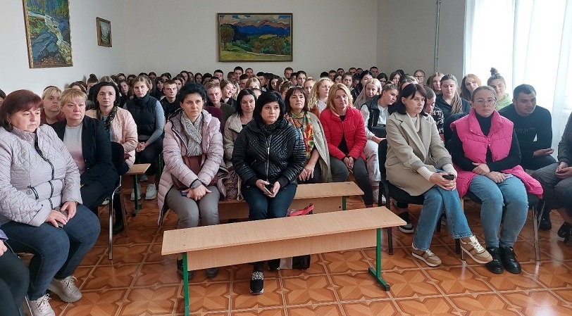 Зустріч адміністрації коледжу зі студентами в гуртожитку № 1 